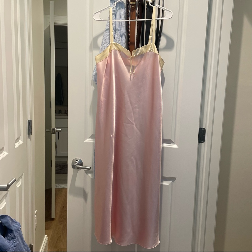 Jones New York Pink and Yellow Satin Slip Dress Size Large